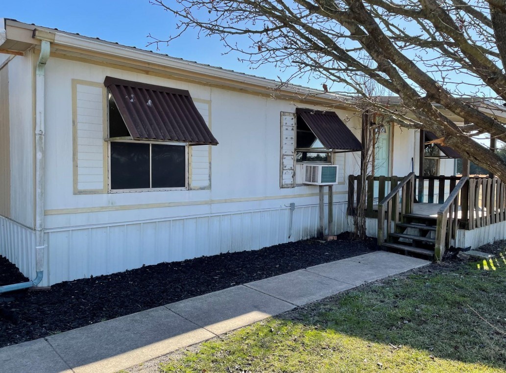 369 Private Road 4521 Wolfe City TX 75496