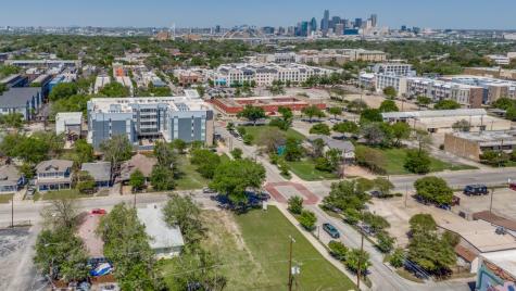 404 Sunset Avenue Dallas TX 75208