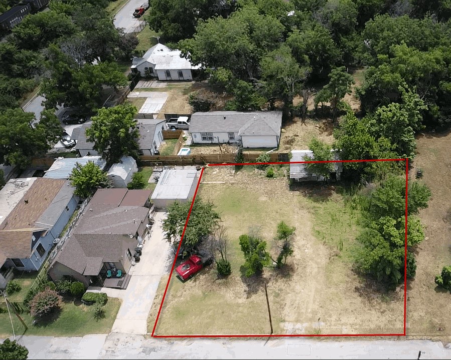 1104 Greer Street Fort Worth TX 76102