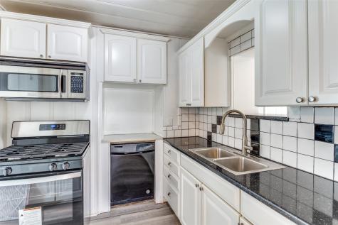 4812 Calmont Avenue Fort Worth TX 76107