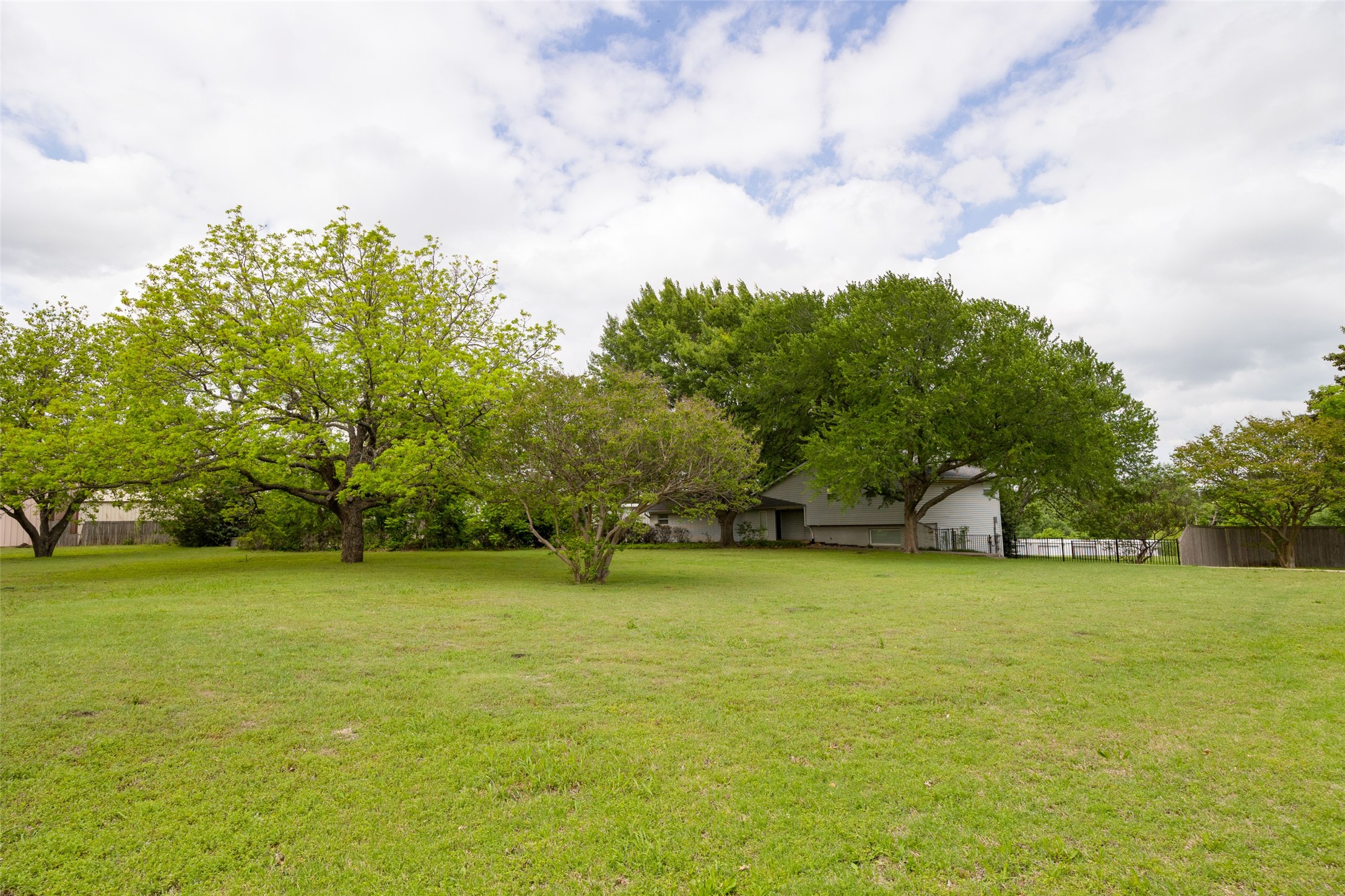 2121 E Pecan Lane Plano TX 75074