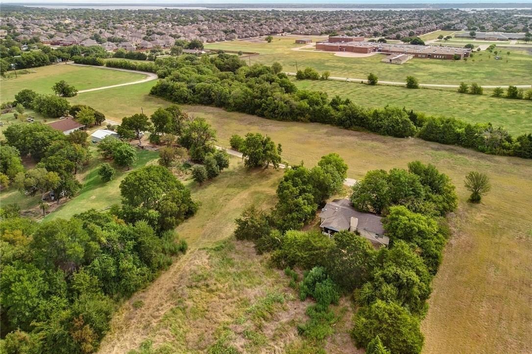 6829 Chiesa Road Rowlett TX 75089