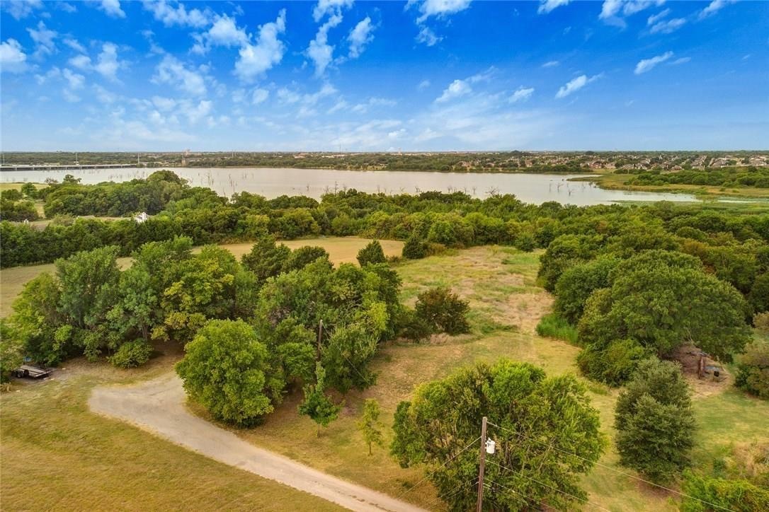 6829 Chiesa Road Rowlett TX 75089