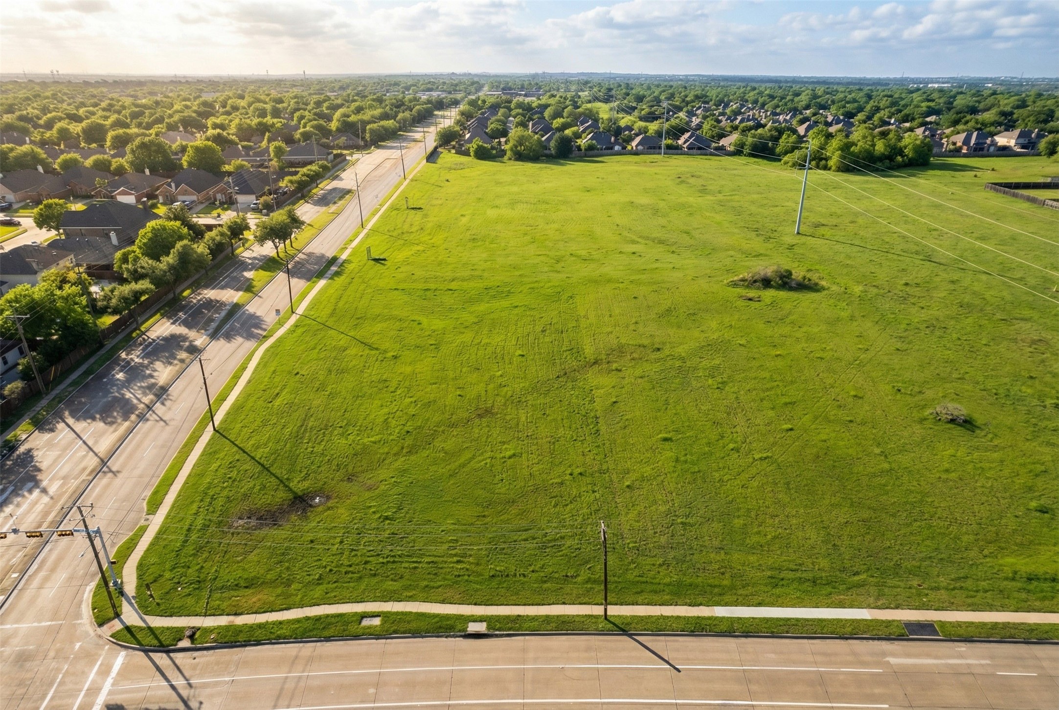 908 Polo Road Grand Prairie TX 75052