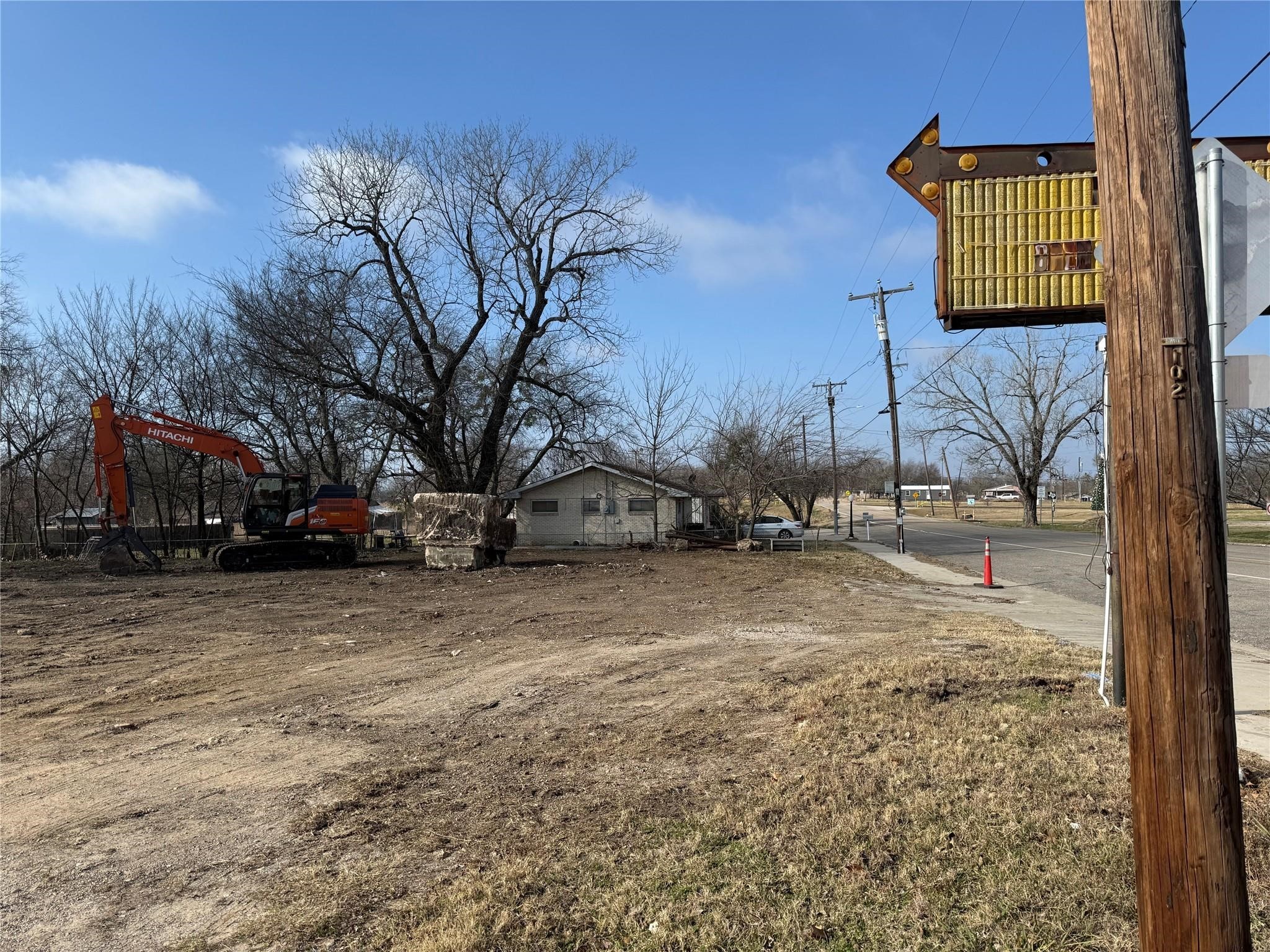 201 W Main Street Wolfe City TX 75496
