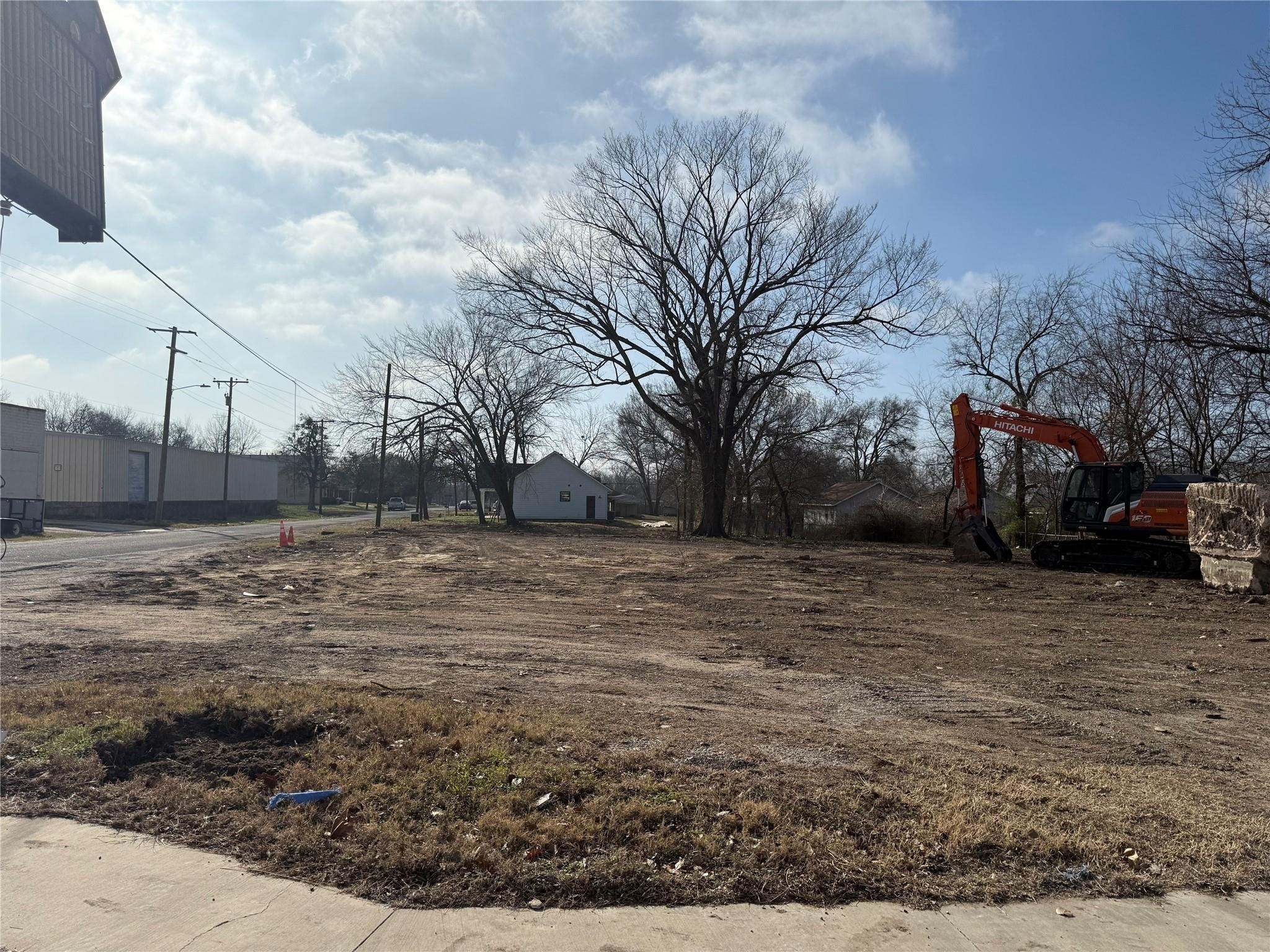 201 W Main Street Wolfe City TX 75496