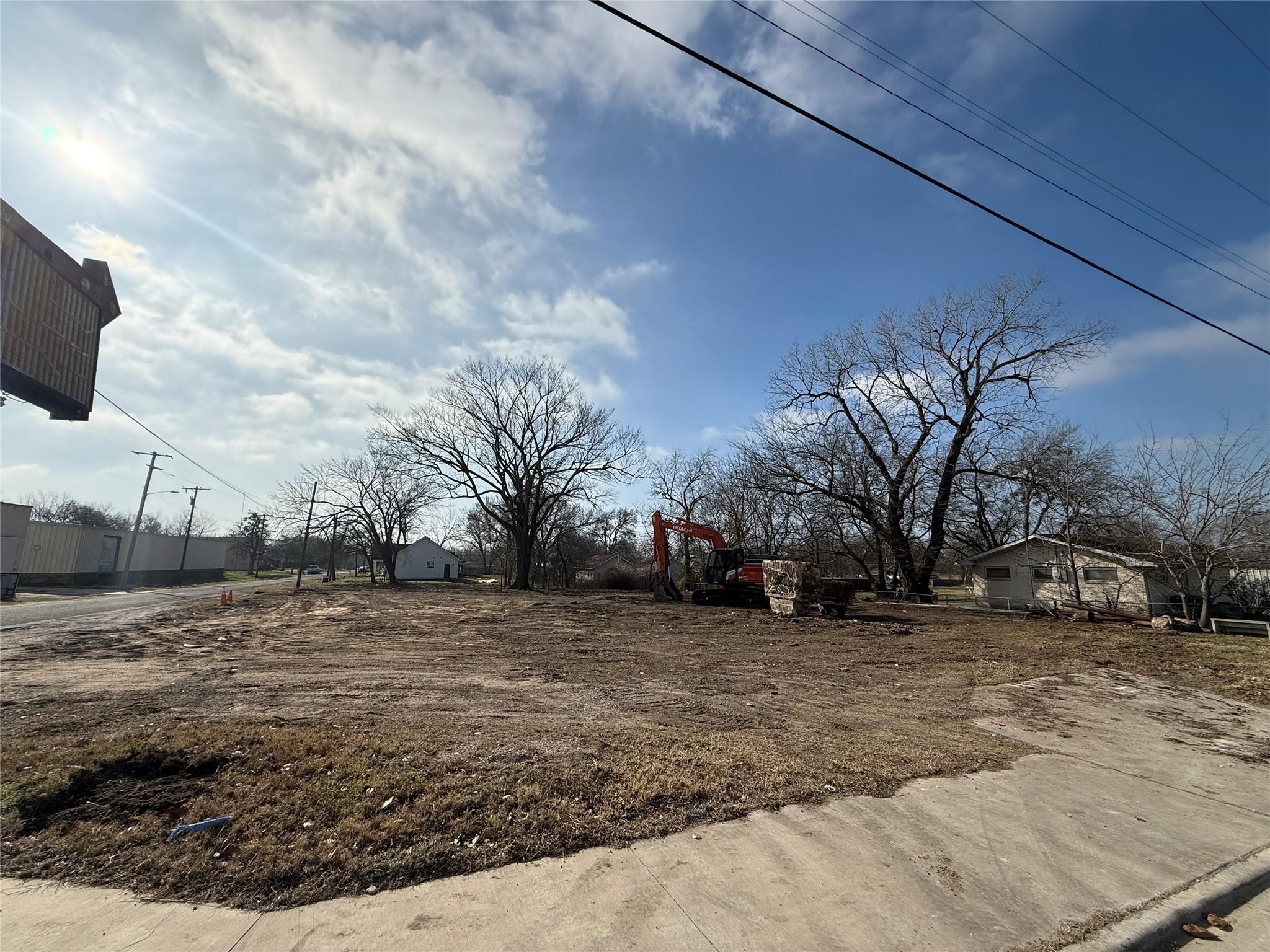 201 W Main Street Wolfe City TX 75496