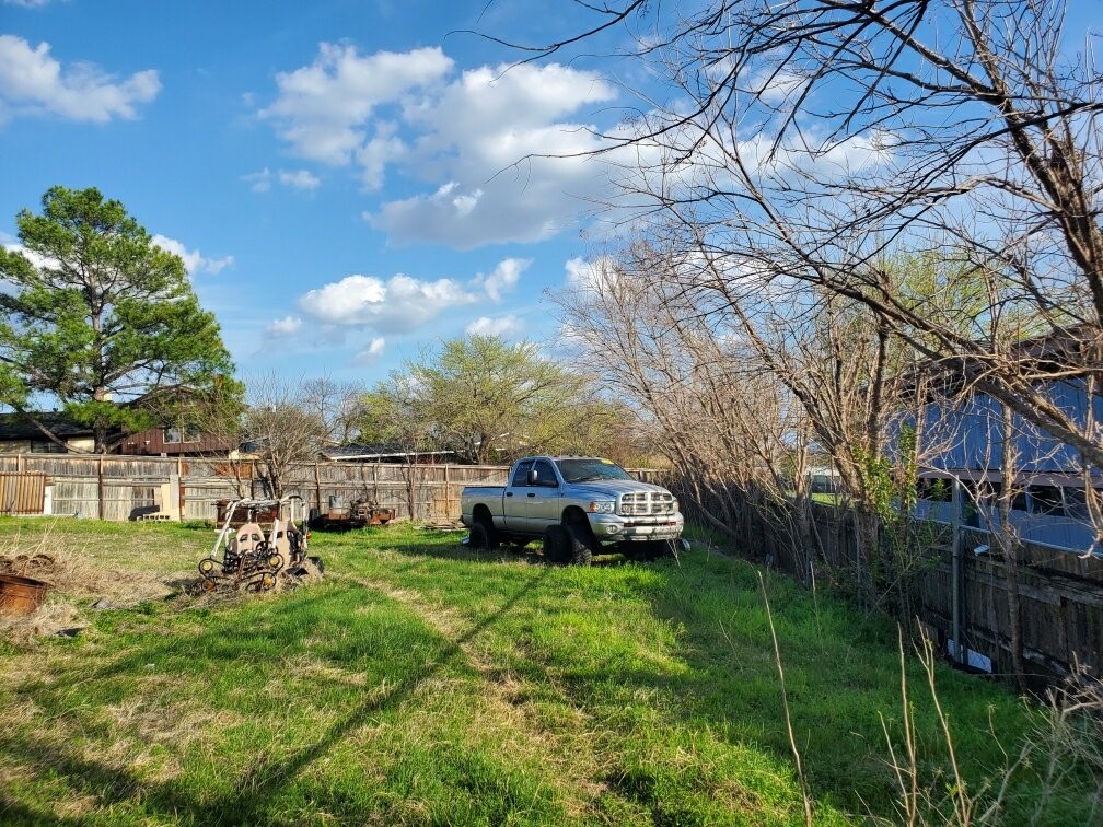 2219 Capri Drive Fort Worth TX 76114