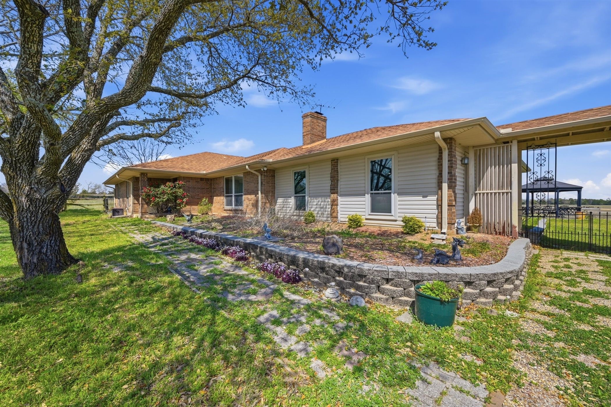 12099 County Road 1028 Blue Ridge TX 75424