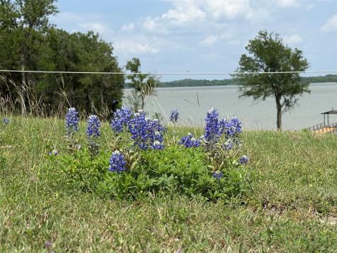 401 Meandering Way Corsicana TX 75109