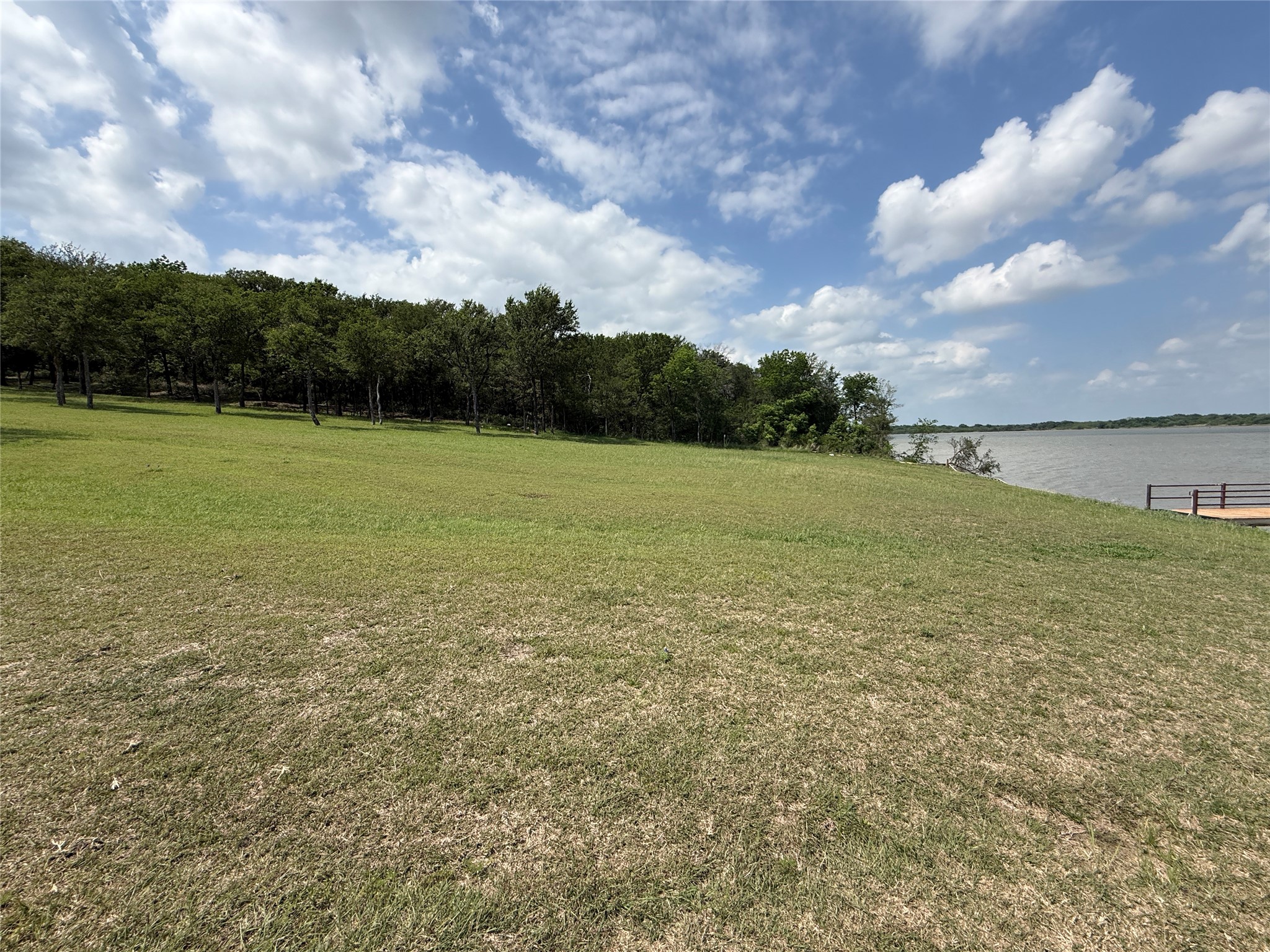 401 Meandering Way Corsicana TX 75109