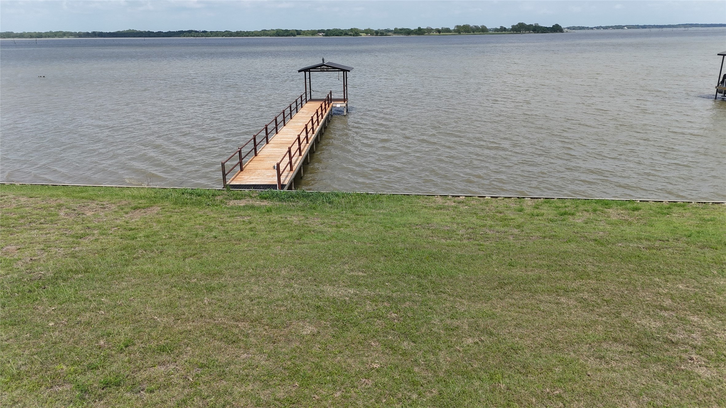 401 Meandering Way Corsicana TX 75109