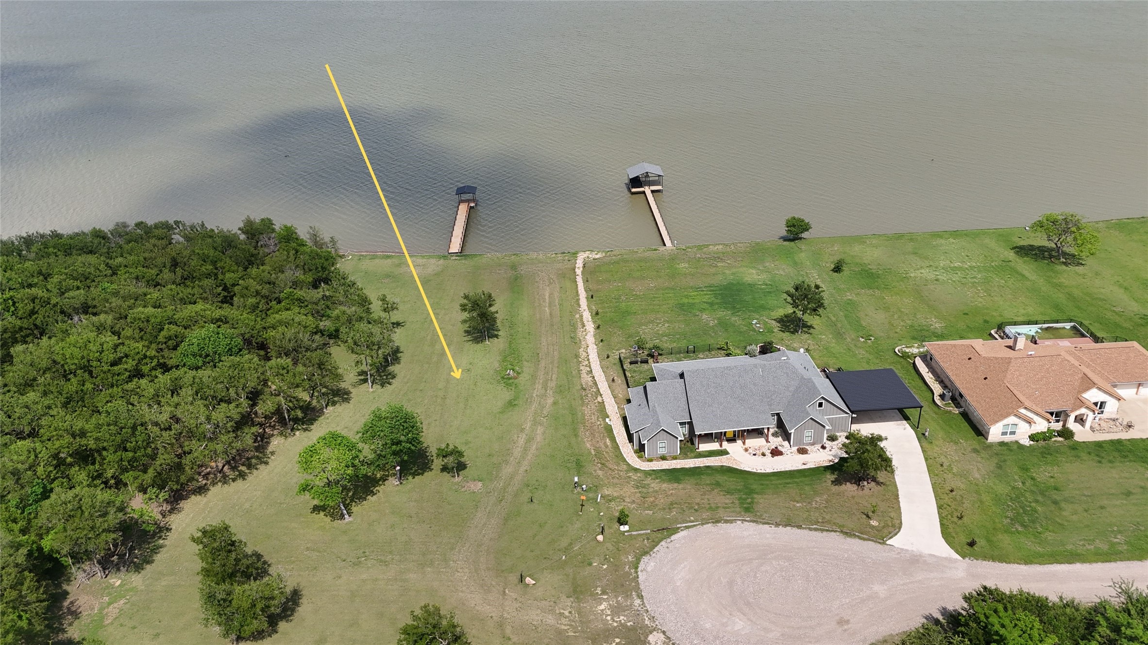 401 Meandering Way Corsicana TX 75109