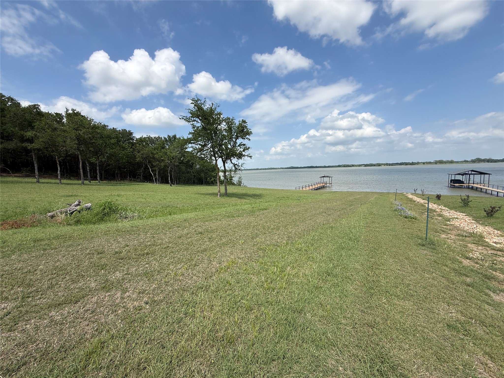 401 Meandering Way Corsicana TX 75109