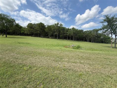 401 Meandering Way Corsicana TX 75109