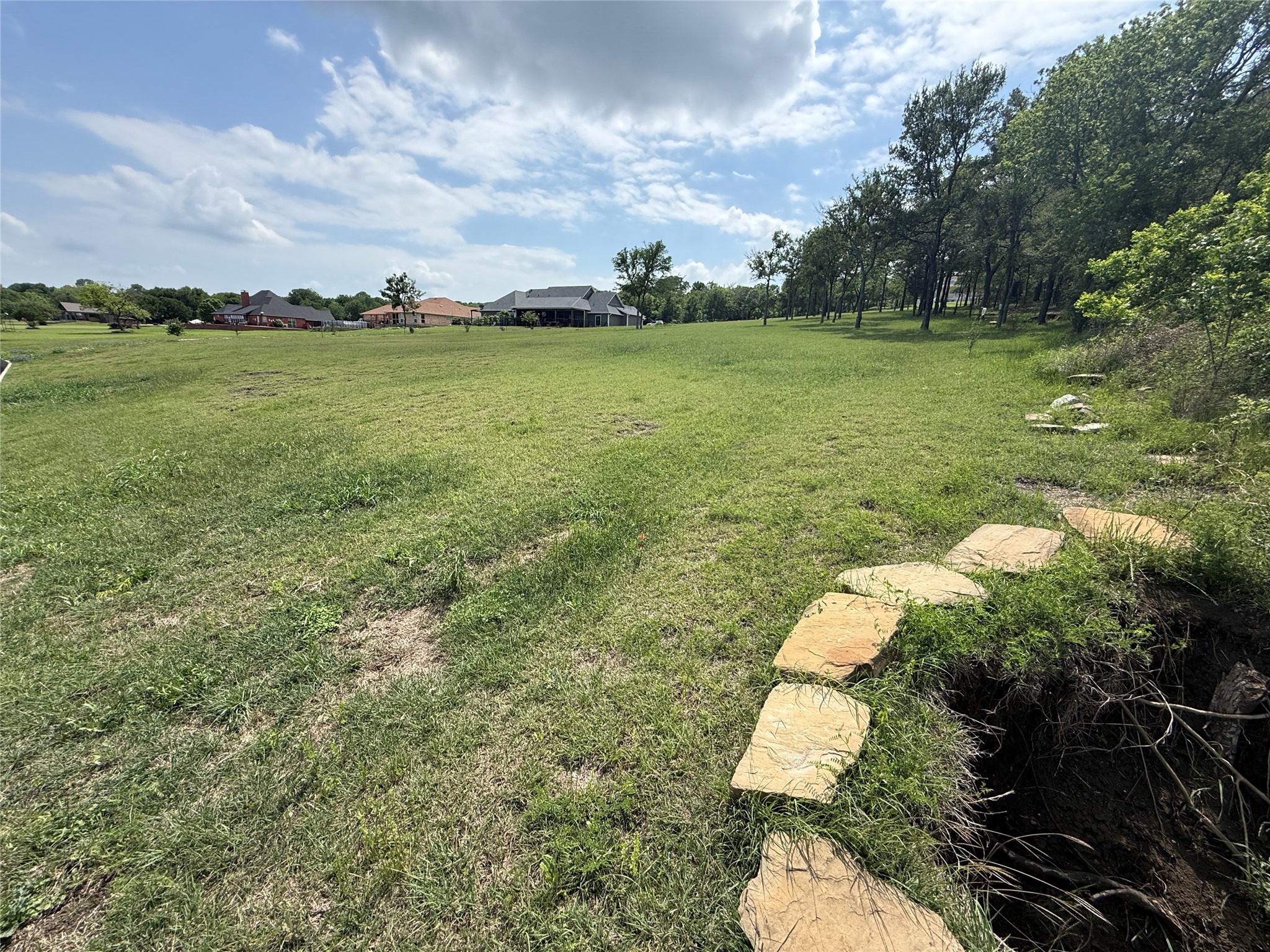 401 Meandering Way Corsicana TX 75109