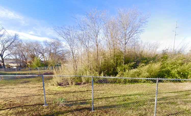 417 Diamond Avenue Fort Worth TX 76102