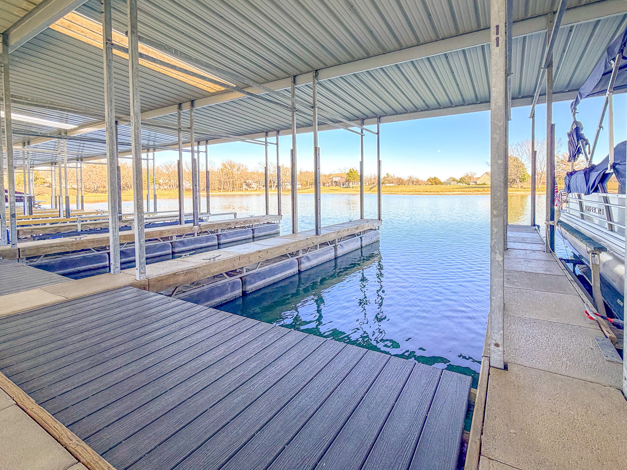 Lot 60-r Boat Slip B11 The Shores Corsicana TX 75109