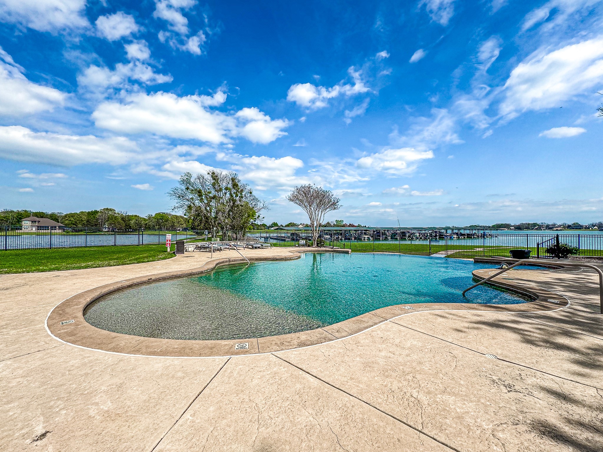 Lot 60-r Boat Slip B11 The Shores Corsicana TX 75109