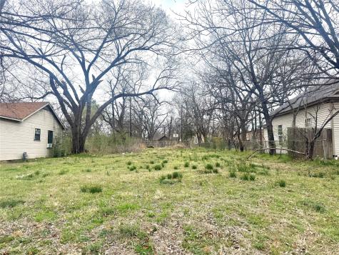 217 W Acheson Street Denison TX 75020