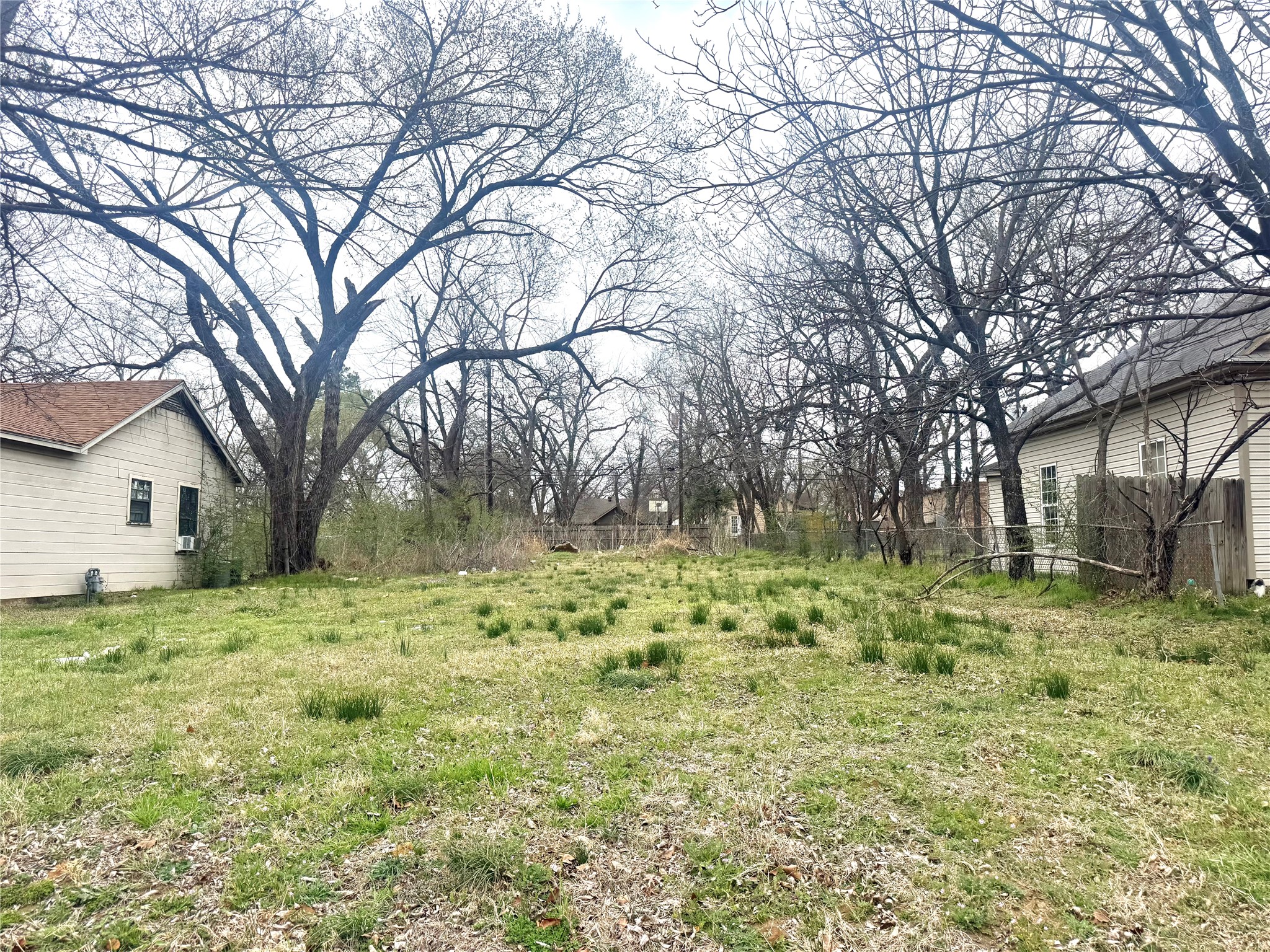 217 W Acheson Street Denison TX 75020