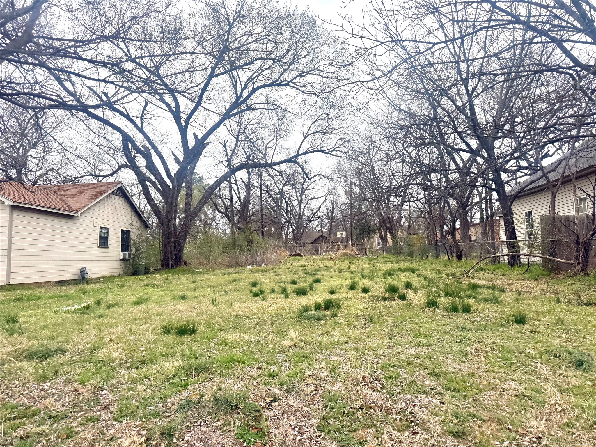 217 W Acheson Street Denison TX 75020