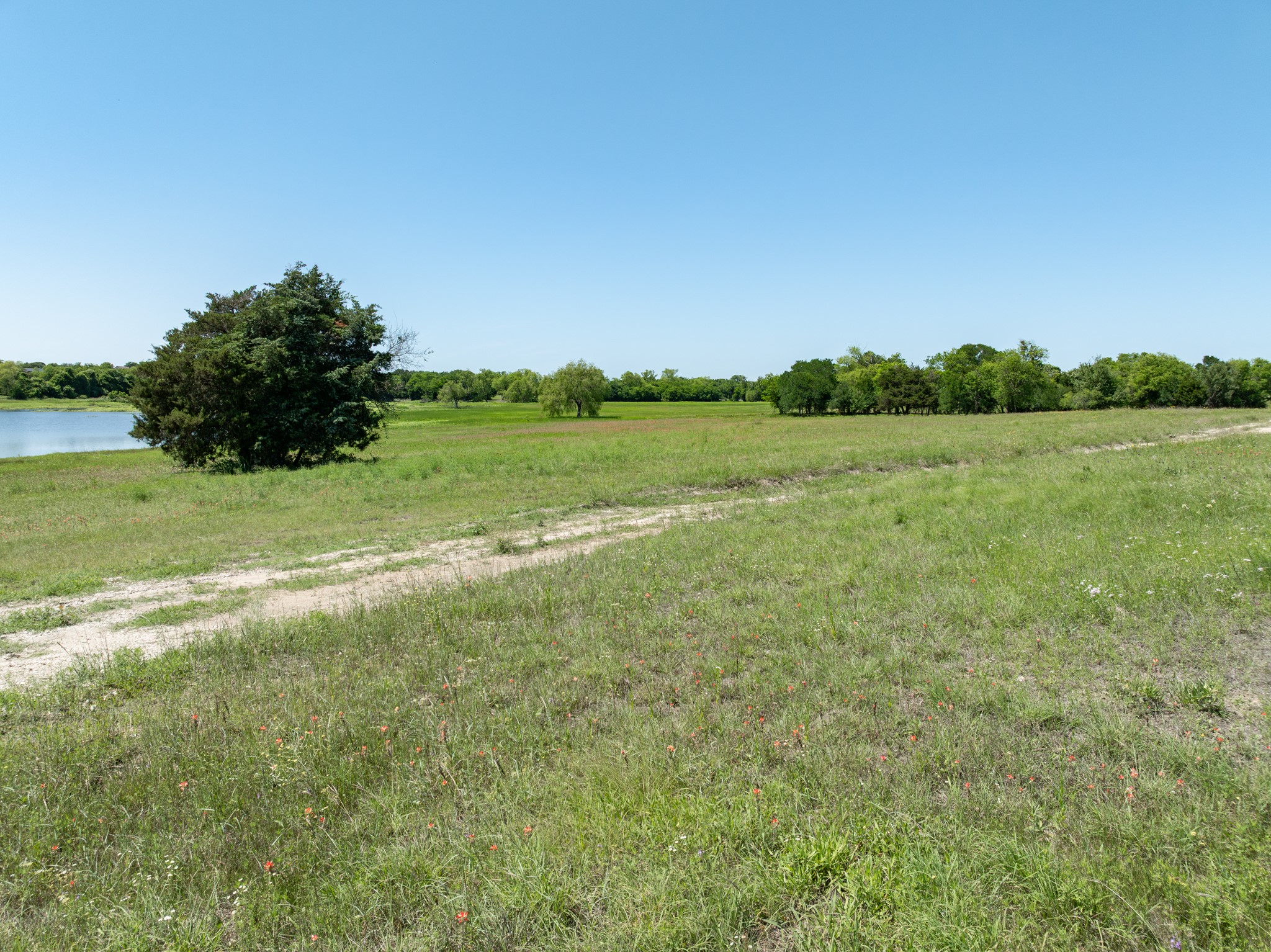 1355 N Houston Street Lorena TX 76655