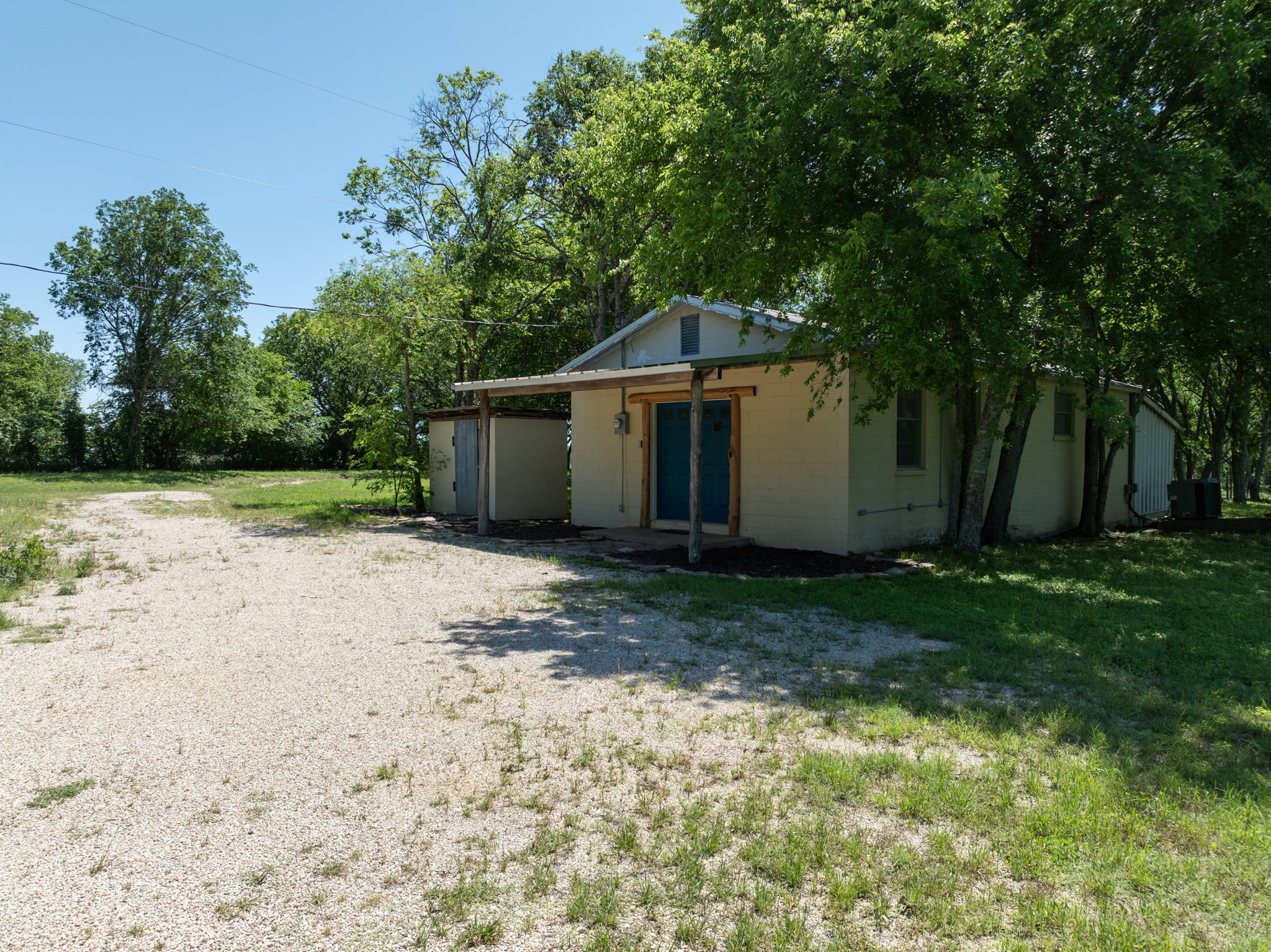 1355 N Houston Street Lorena TX 76655