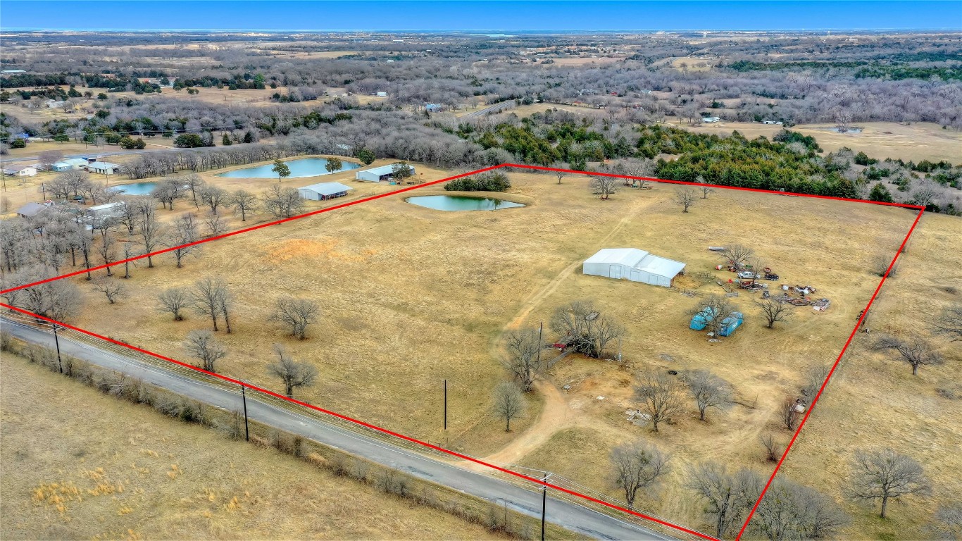 242 S Washburn Road Bells TX 75414