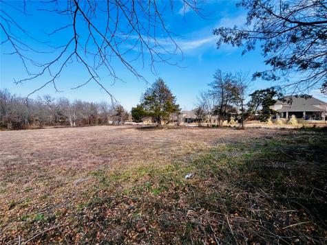 1000 Silver Creek Drive Desoto TX 75115