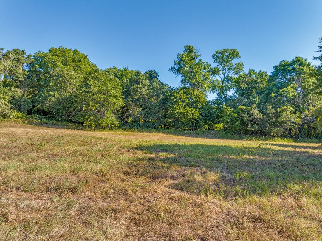 3737 E Highway 199 Springtown TX 76082
