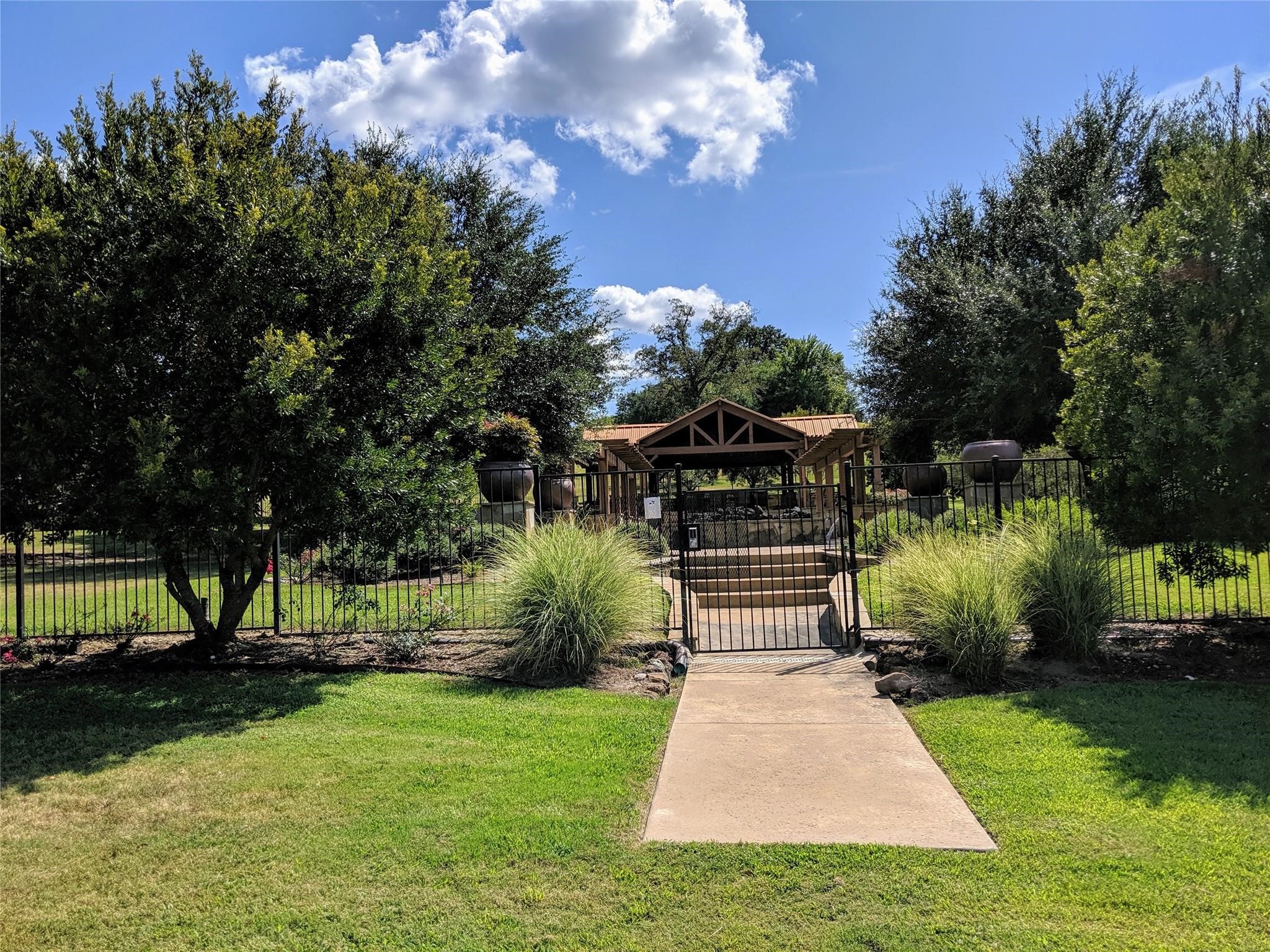 7710 Shore Crest Way Athens TX 75752