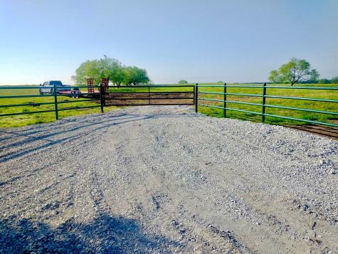 6 Ac. Tract 2 Fm 339 Mount Calm TX 76673