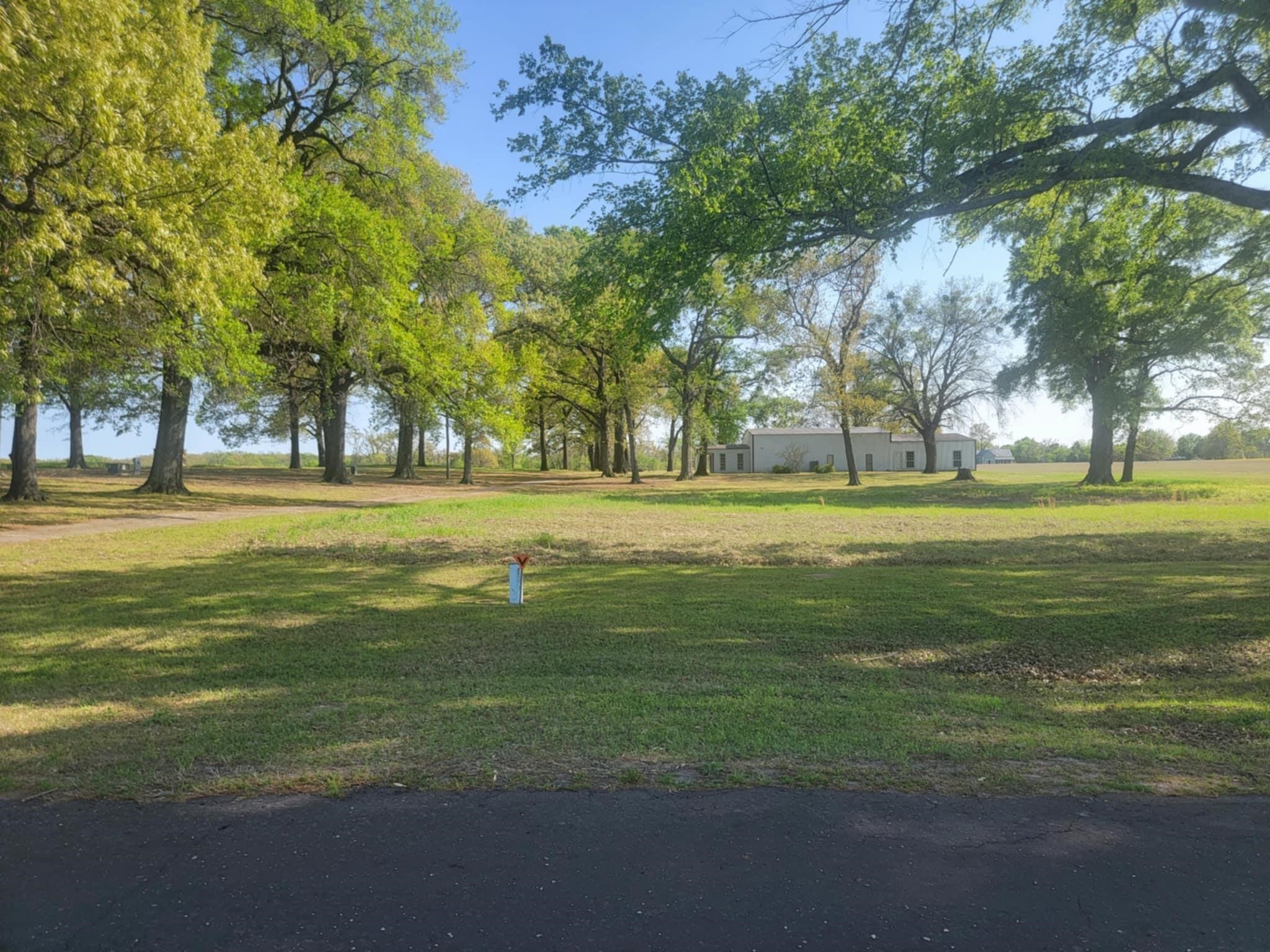 1821 County Road 1570 Alba TX 75410