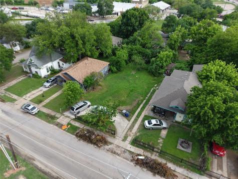 814 E 12th Street Dallas TX 75203