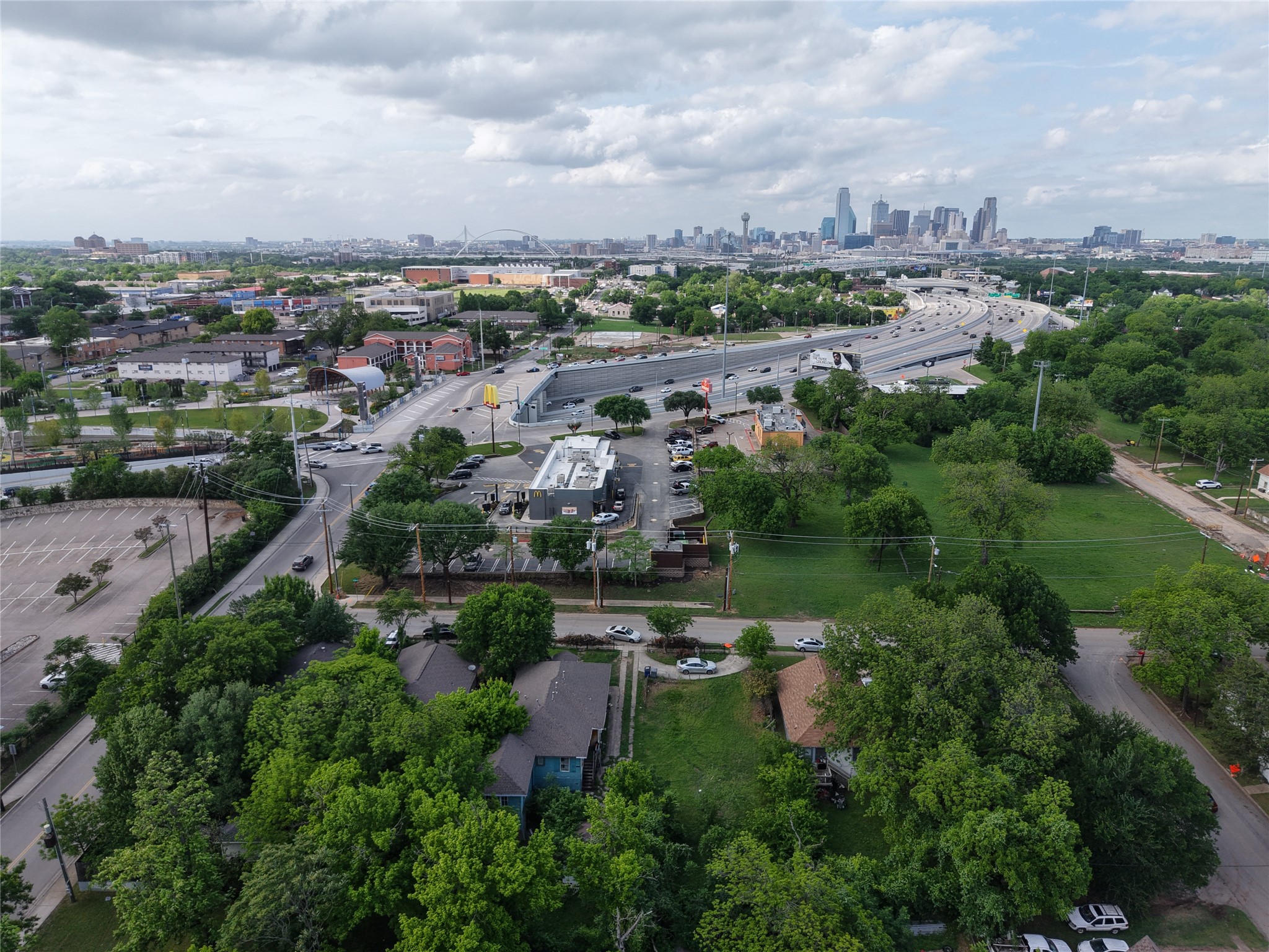 814 E 12th Street Dallas TX 75203
