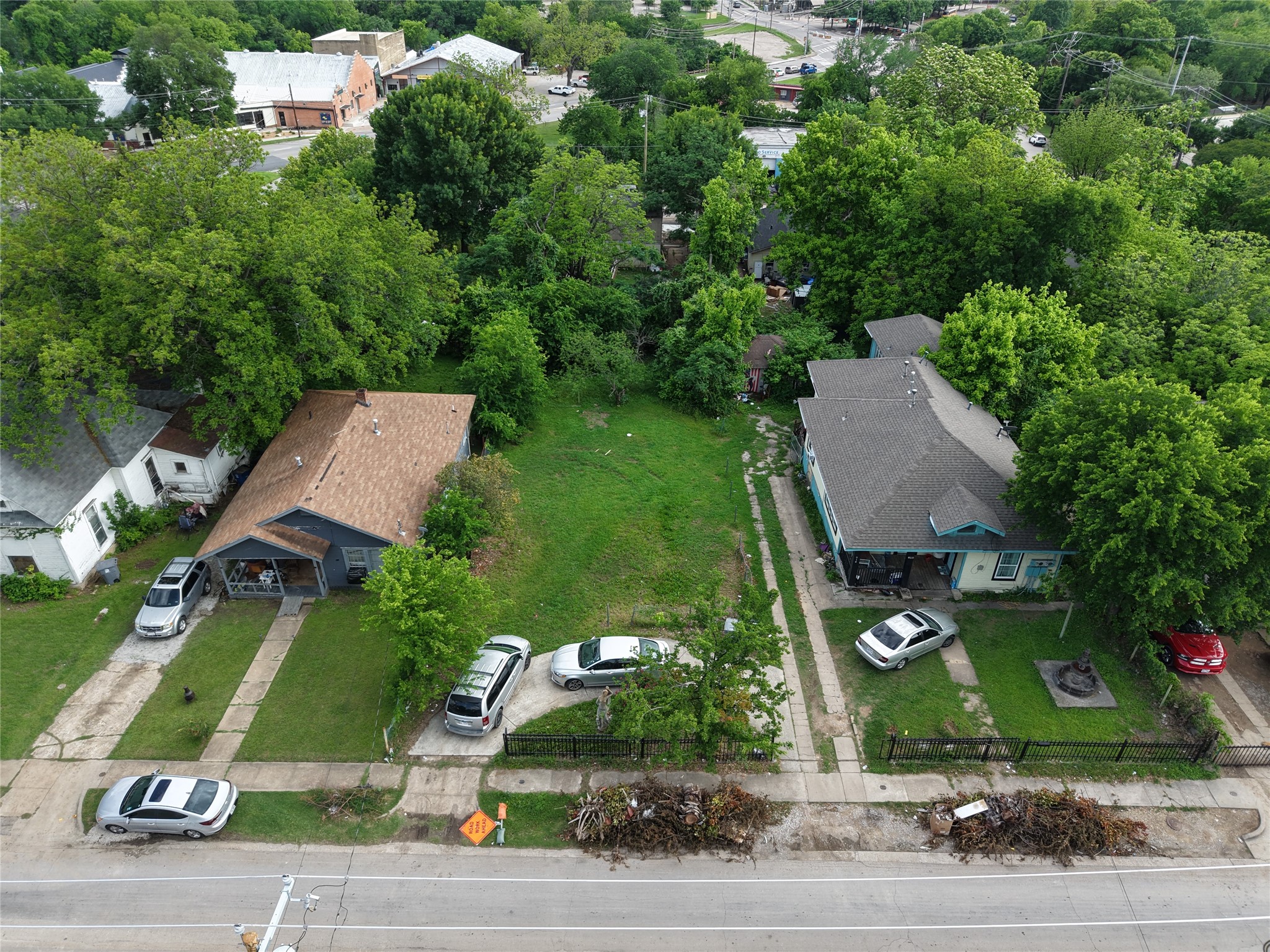 814 E 12th Street Dallas TX 75203