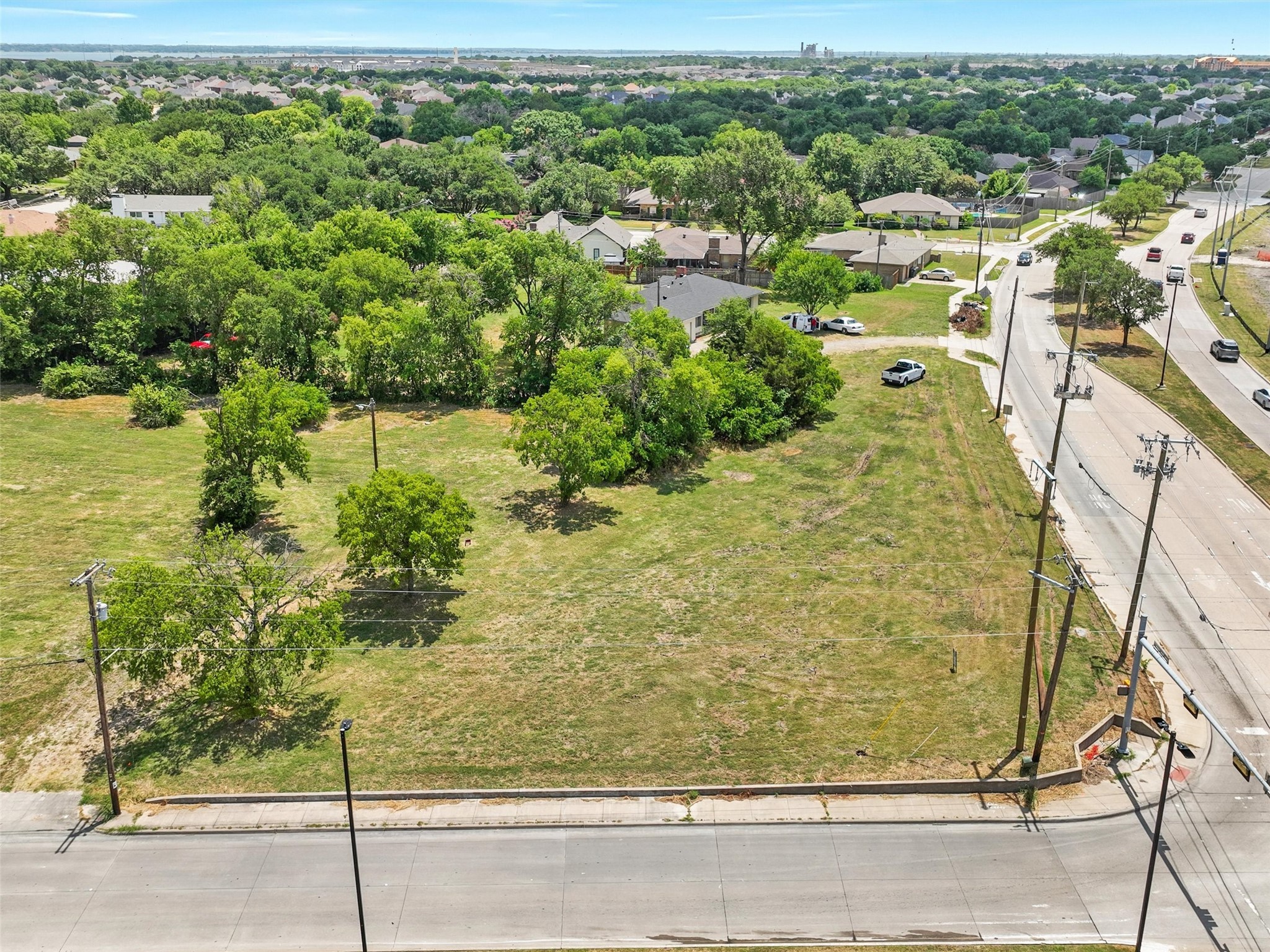 2202 Rowlett Road Garland TX 75043