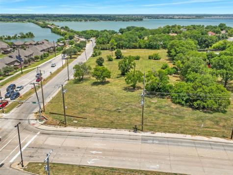 2202 Rowlett Road Garland TX 75043