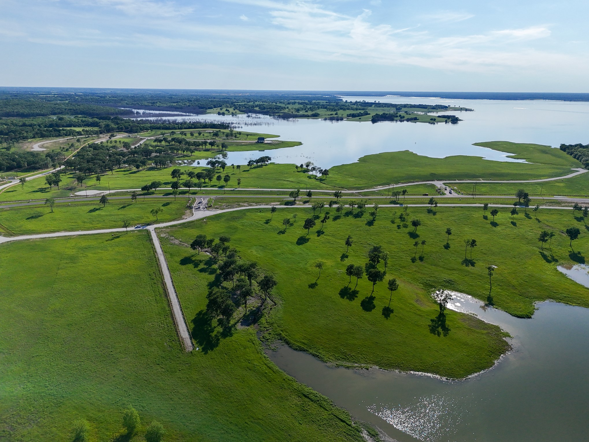 352 Lakeshore Lane Windom TX 75492