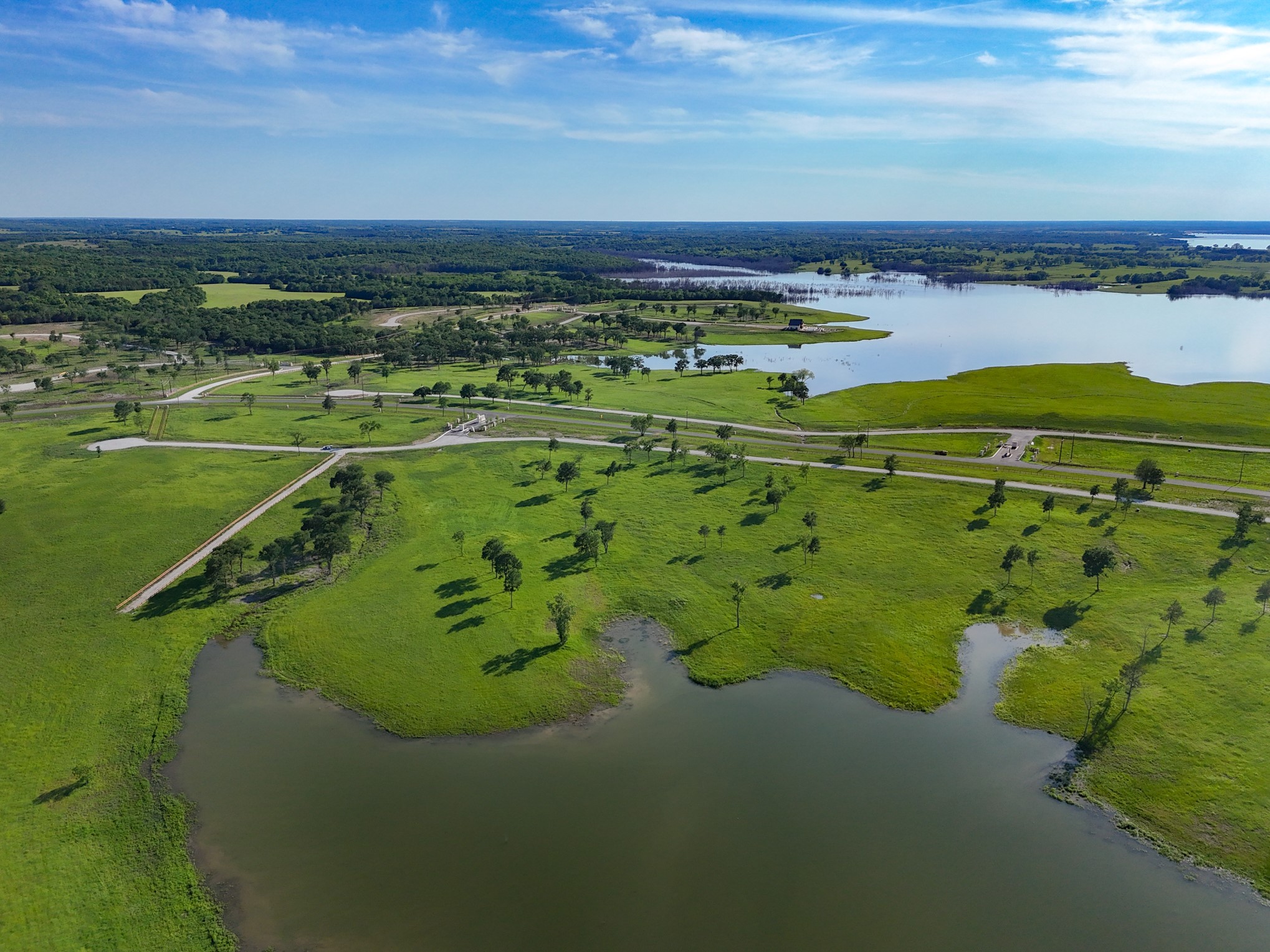 352 Lakeshore Lane Windom TX 75492