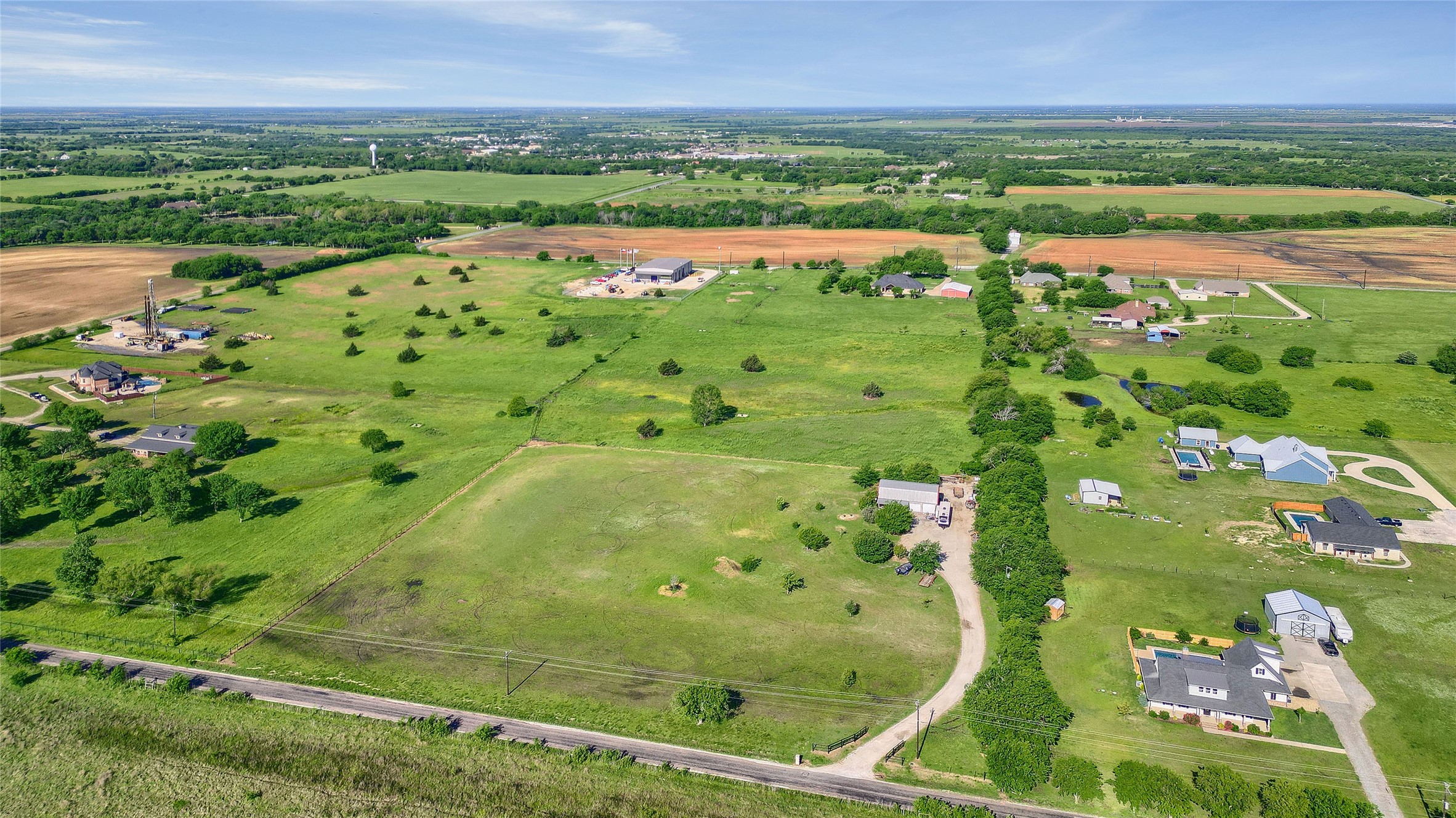 Lot 2 Jc Maples Road Gunter TX 75058