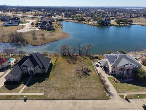 307 Golden Pond Drive Cedar Hill TX 75104
