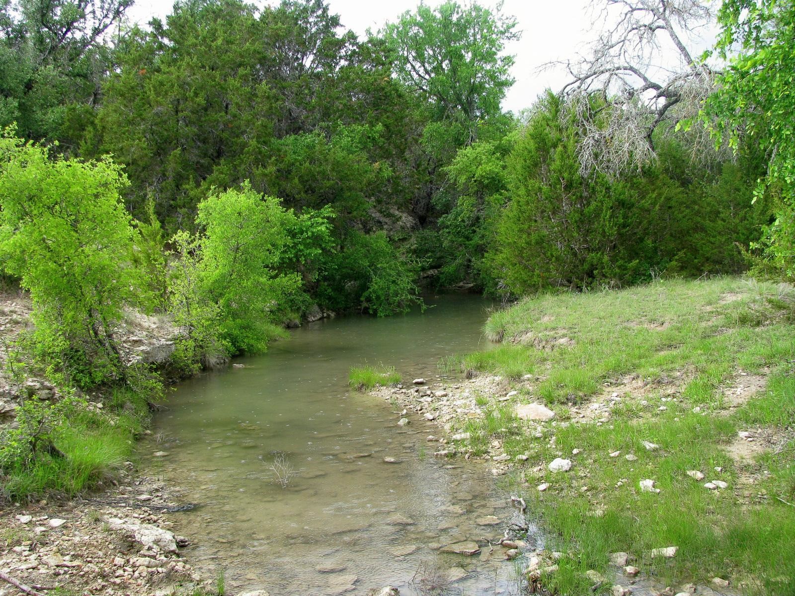 1233 County Road 434 Hamilton TX 76531