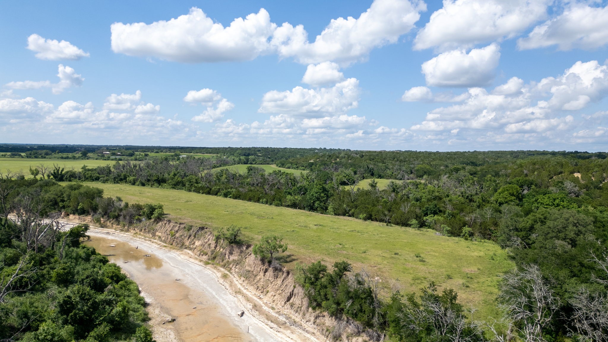 1233 County Road 434 Hamilton TX 76531