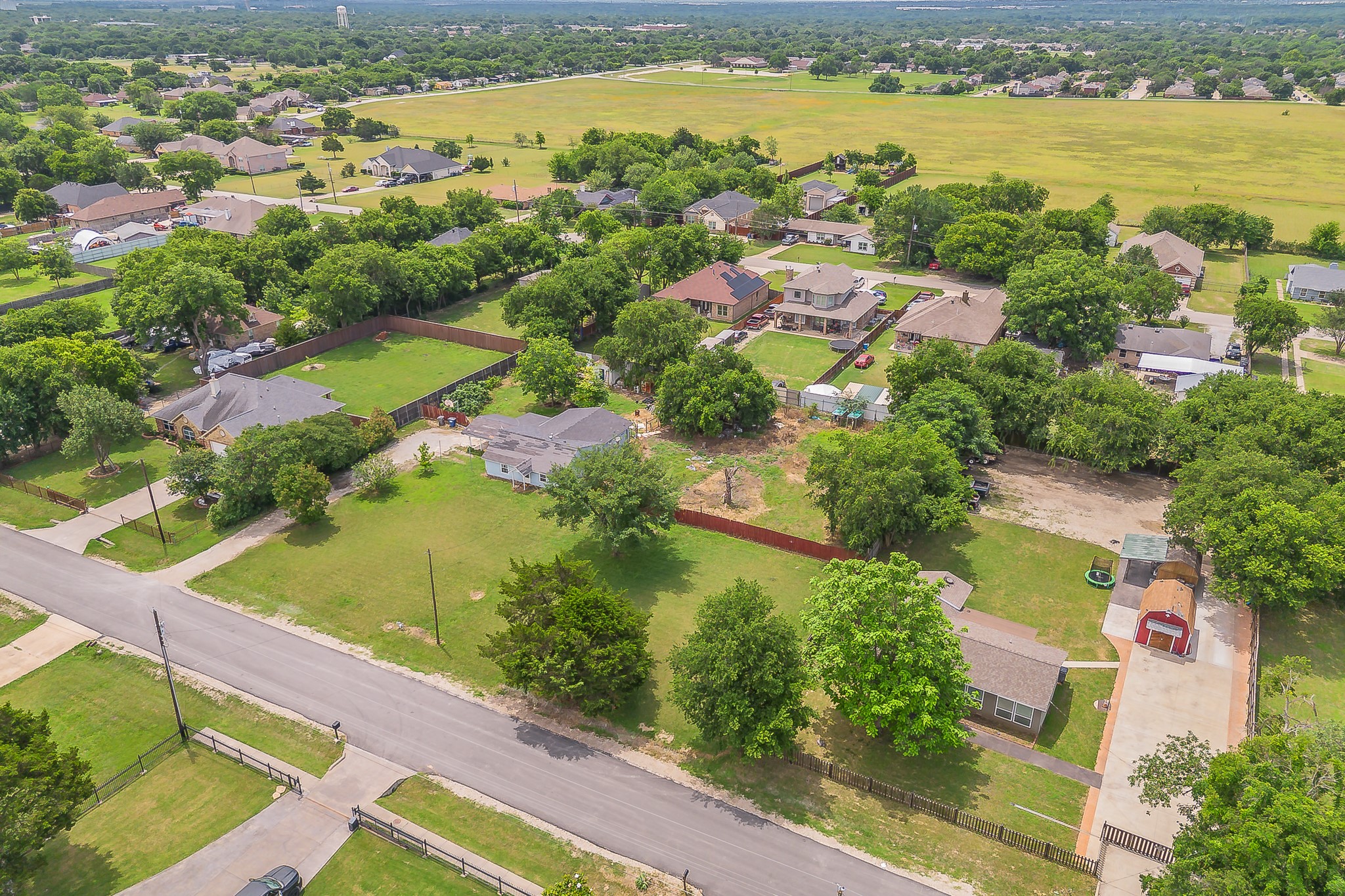 816 Balkan Drive Lancaster TX 75134
