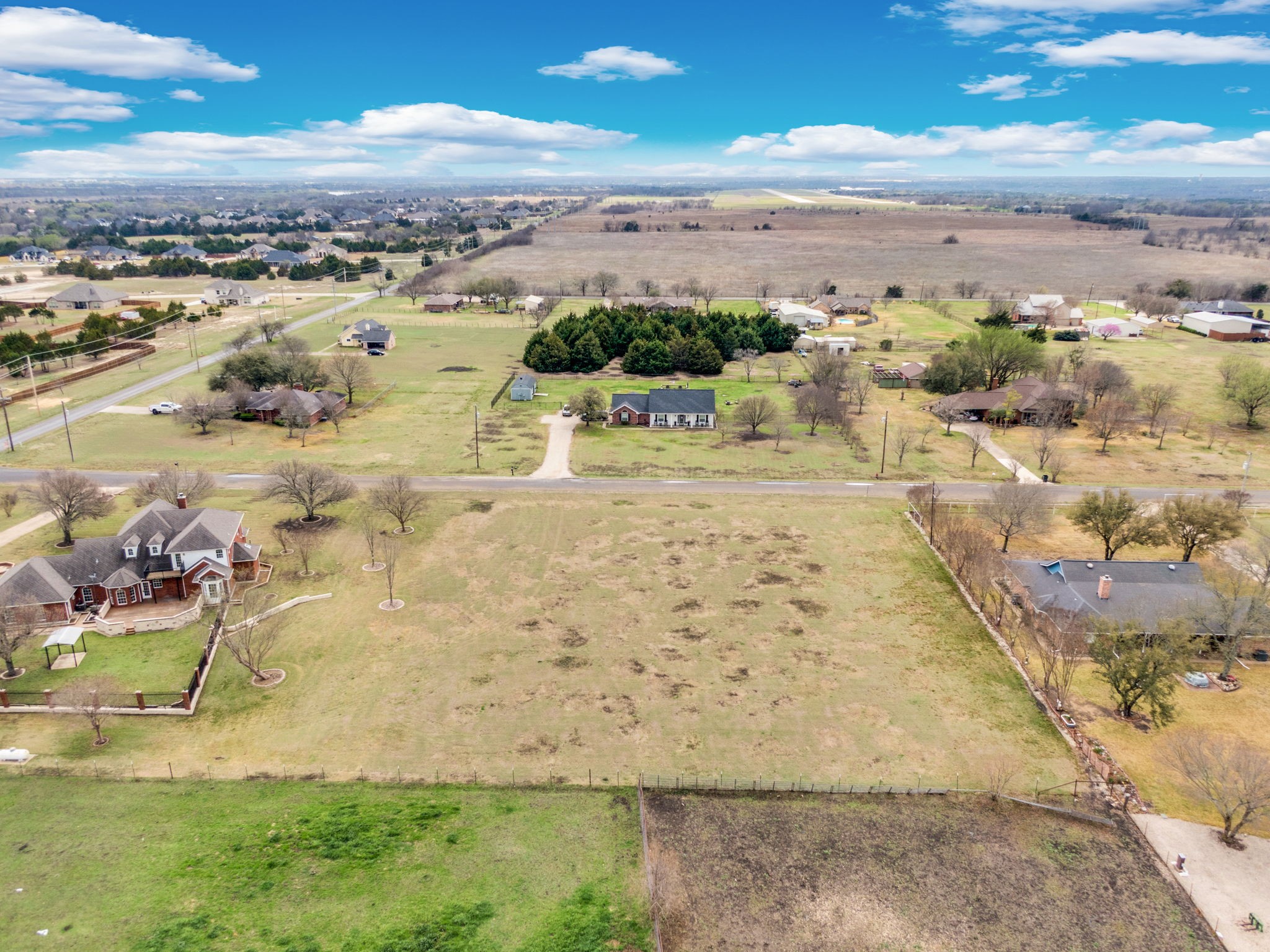 000 Champion Road Midlothian TX 76065