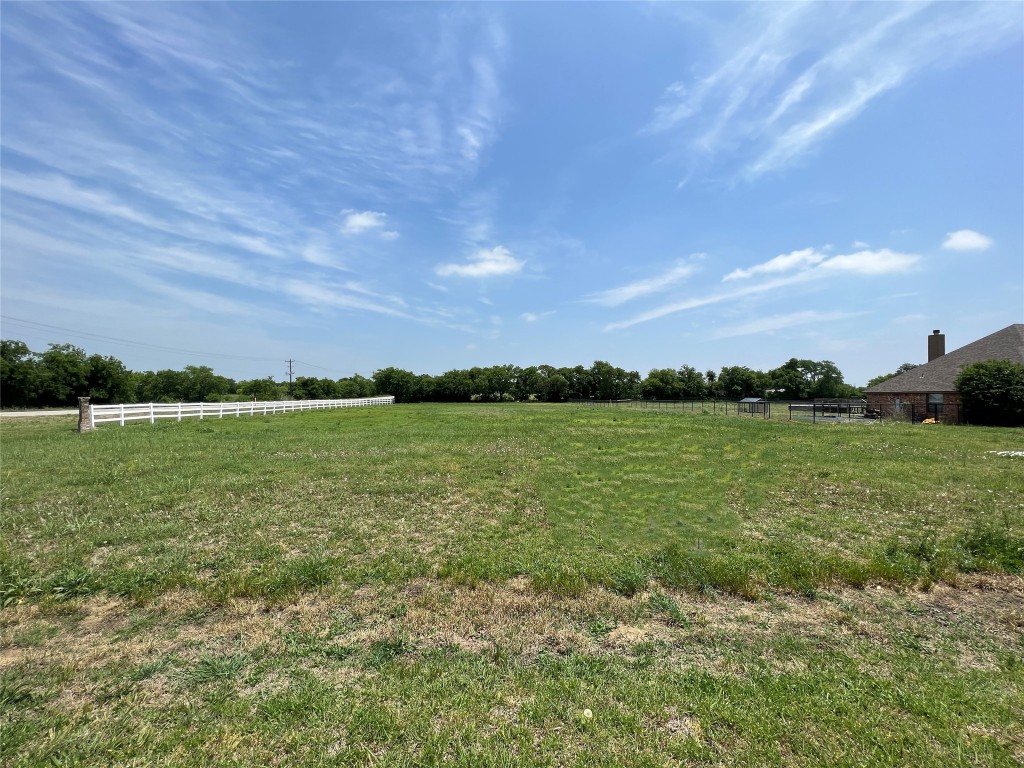 111 Saddlebrook Court Rhome TX 76078