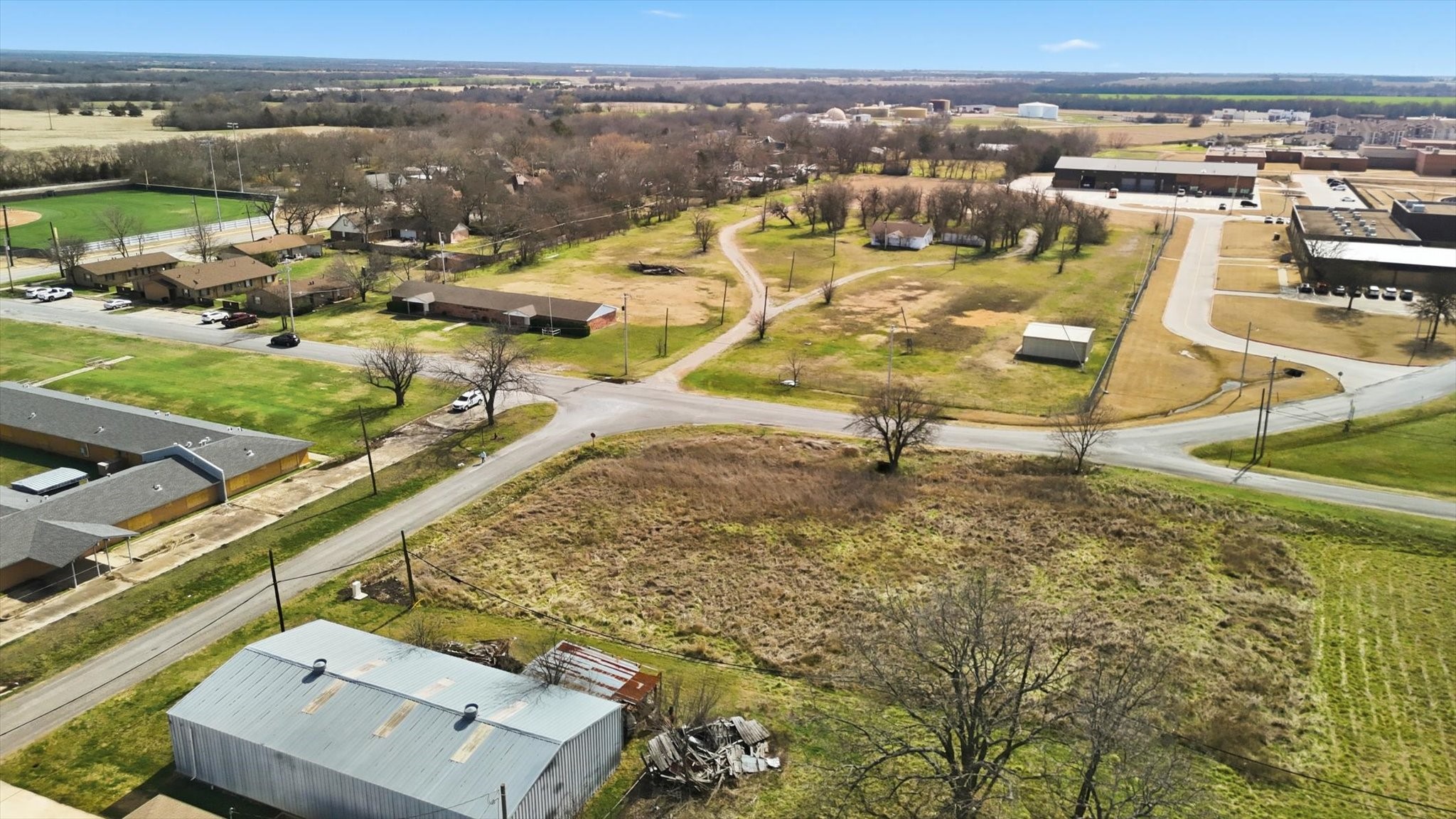202 Pine Street Whitewright TX 75491