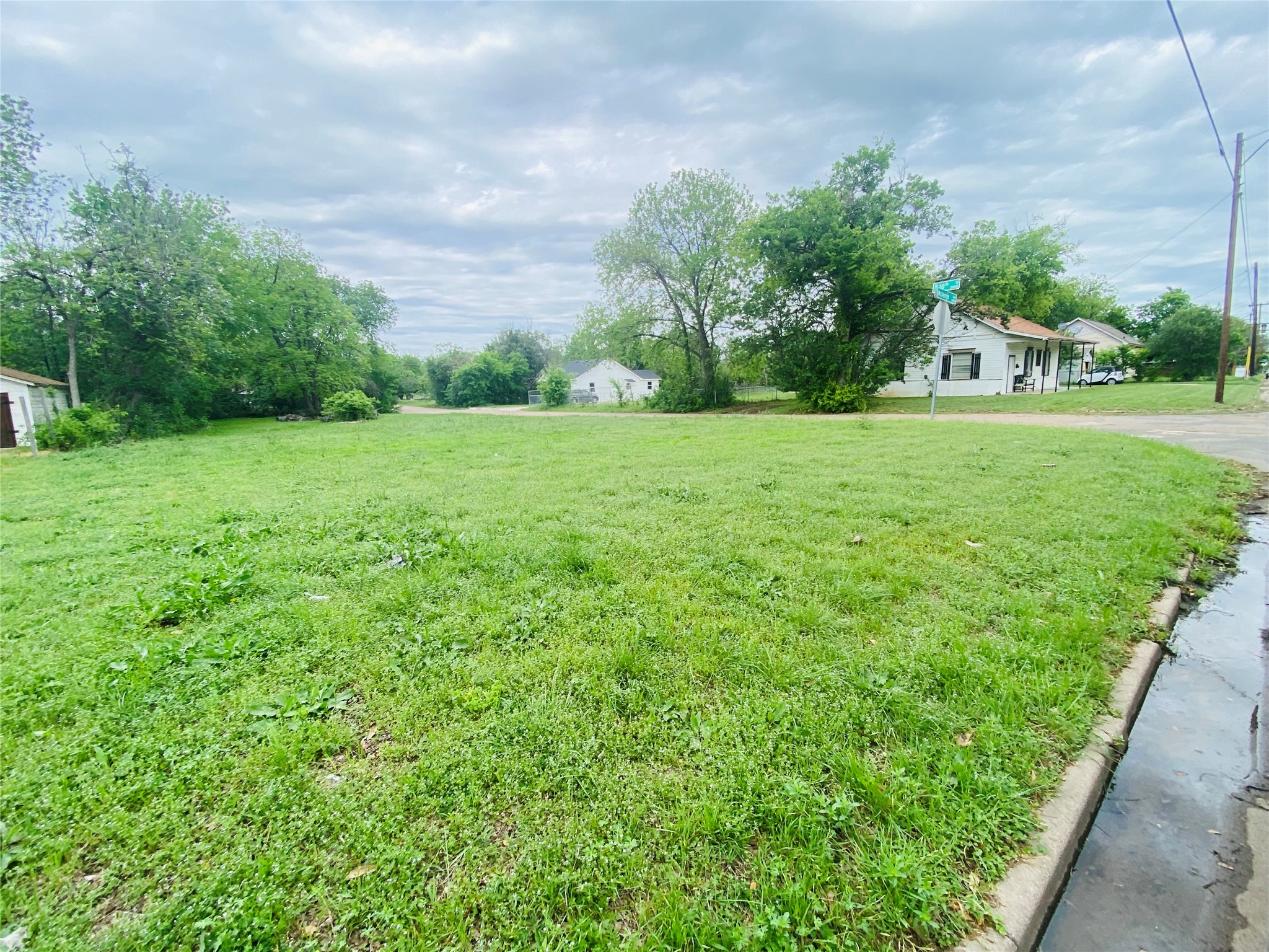 2001 Mcferrin Avenue Waco TX 76708